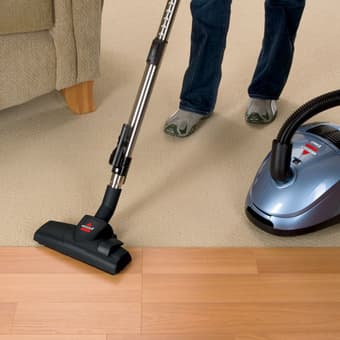 BISSELL Zing Bagged Canister Vacuum Cleaner, Model 22Q3. $25 3