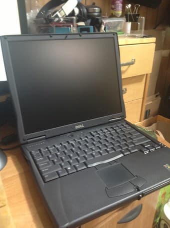 Dell Latitude PP01L Laptop Notebook with Windows XP Pro - $75 1