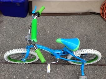 Amazing Girls Bike for sale (Kawasaki K16G - 16 inch wheels) 2