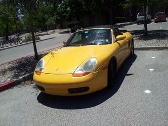 Selling a convertible Porsche Boxster 1
