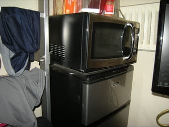 Emerson Mini-Fridge/Freezer combo(70$)  and microwave(25$). 80$ Both 2