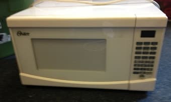 Microwave $20 1