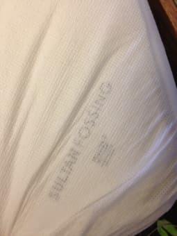 Selling Queen Mattress Foam/Latex $250 + 2 sets sheets $50 2