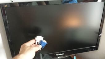 ViewSonic Screen 24inches, selling at 99$ (waouw!) 1