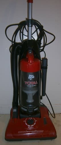 $40 Vacuum Cleaner- Dirt Devil Total Vision Cyclonic Upright, UD70220 3