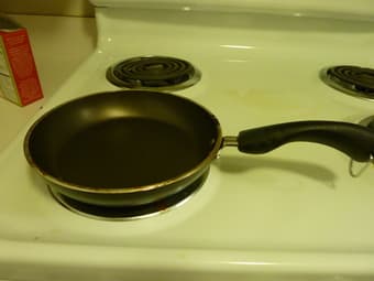 Cooking pans, moving out sale, start from 5$ 3