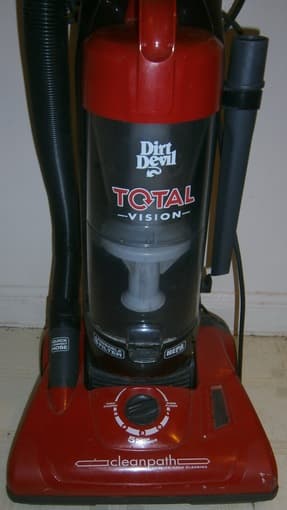 $40 Vacuum Cleaner- Dirt Devil Total Vision Cyclonic Upright, UD70220 2