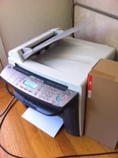 Canon MF4350d printer with  one spare cartridge 50$ 1