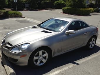 [Car for sale] Mercedes Benz SLK280 (2 seater convertible) 1