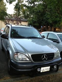 Excellent-condition Mercedes-Benz ML320  120K miles - $9800 1