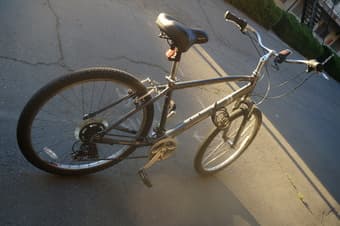 moving sale: very good condition bicycle 70USD 2