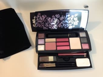 $20 Lancome Complete Makeup Palette Travel Kit (6 Eyeshawdow and more) 1