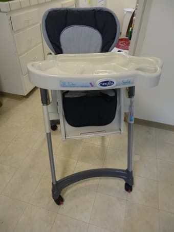 Evenflo High Chair $18 1