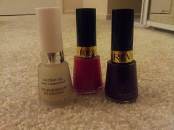 Revlon Nailpolish - $5 1