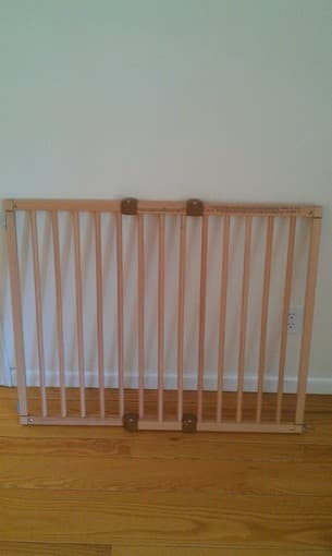 free baby gate 1