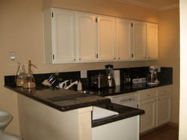 A gem: Bright, Quiet, Modern, Remodeled - $ 4350. 3 large BR/2.5 Bath 2