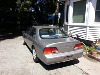 owner's special 1999 nissan maxima - $2400 (east palo alto) 2