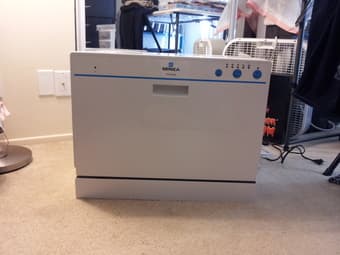 Countertop Diswasher $150 (obo) 1