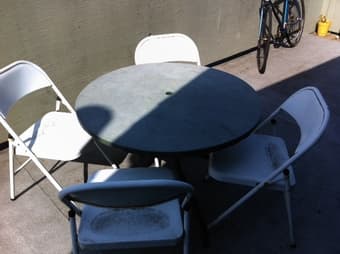 Outdoor Table and Chairs $15 1