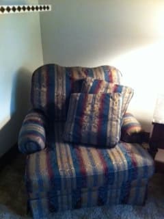 Couch and chairs 2