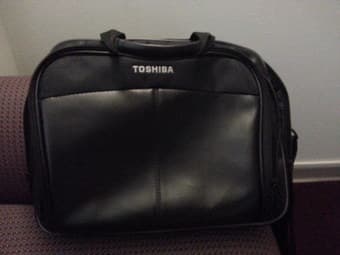 Toshiba laptop carry bag only $7 1