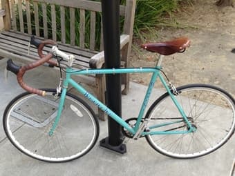 Bianchi Pista (fixed)) 2012, Mint ($700 - tuned by Brooks saddle etc.) 1