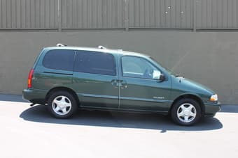 Nissan Quest for 2800$ 1