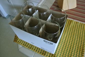 Set of 6 wine glasses - $5 1