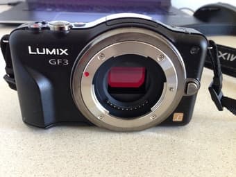 Panasonic GF3 12 MegaPixels Micro 4/3 system digital camera 1