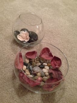 6 pc vases, 3 plastic flowers, decorative stones & marbles - $10 obo 2