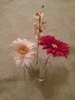 6 pc vases, 3 plastic flowers, decorative stones & marbles - $10 obo 3