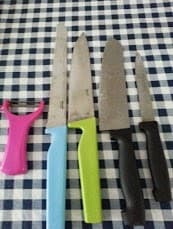 Knives,spoon holder,sterlite box,nonstick cookie sheet 1