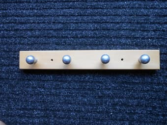 hanger for door or wall. $1,50 1