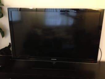 Great TV Like new 46" LCD Samsung TV Full def 1080 - $450 (palo alto) 1