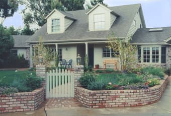 Room in lovely Los Altos home - 10 min biking to Stanford - female 1