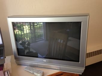 Sell TV $16 for pick up 1