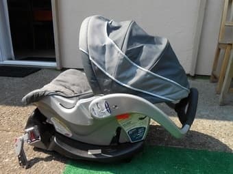 Car seat $25 OBO 3