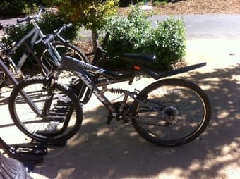 Mens Bike w/ U-Lock $110 1