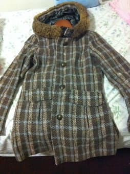 moving sale: coats, sweaters, pants, (of all seasons), handbags 3