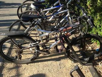 Selling Mountain Bike 2