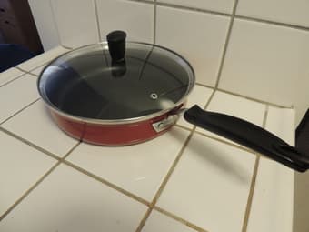 Pair of 3 pounds weights $5, Pot with lid $8, Rice cooker $4 1