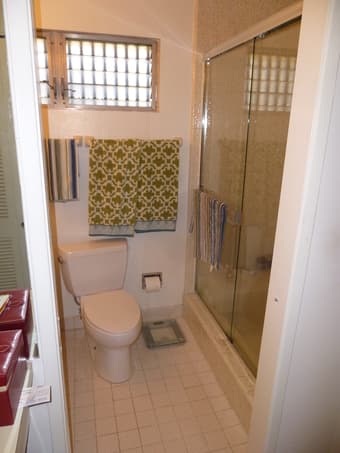 Sublet: 1BR in 2BR/2BA near downtown Palo Alto, Oct 1 - Nov. 1 2