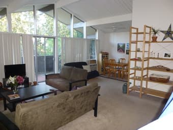 Sublet: 1BR in 2BR/2BA near downtown Palo Alto, Oct 1 - Nov. 1 3