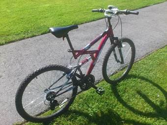 Mountain Bike 65 DOLLARS INSTEAD OF 120 (locker included) 3