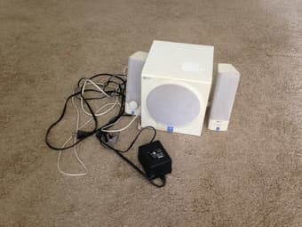 moving sale - desktop, wide 24" LCD, yamaha speakers, bike stuff, 3