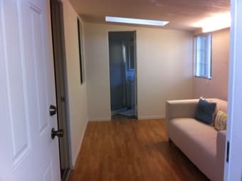 短期房間出租 sublease a cottage with private bath, Palo Alto. Aug25 - Sep15 1