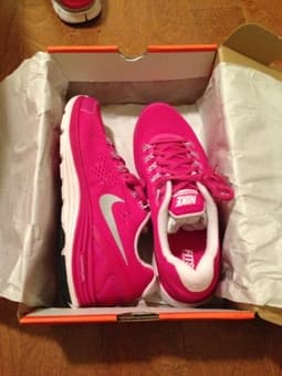 BRAND NEW Women's Nike Running Shoes. Lunar Glide Size 10 $80 OBO 1