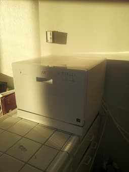 Countertop Dishwasher perfect for EV apartments ($120) 1