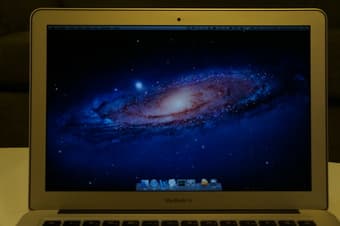 Macbook Air 13" 128GB, 4GB ram 1.7GHz + AppleCare ( Oct '14) 3