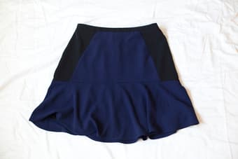 FOR SALE: Women's clothing (Sz 2/4) 3